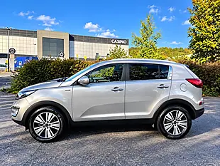 Used 2015 Kia Sportage KX-3 Silver - Interior and Exterior details 8
