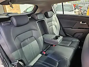 Used 2015 Kia Sportage KX-3 Silver - Interior and Exterior details 9
