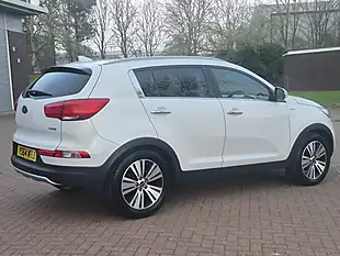 Used 2015 Kia Sportage KX-4 White - Interior and Exterior details 4