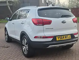 Used 2015 Kia Sportage KX-4 White - Interior and Exterior details 7