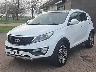Used 2015 Kia Sportage KX-4 White - Interior and Exterior details 9