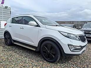 Used 2015 Kia Sportage KX-4 White - Interior and Exterior details 5
