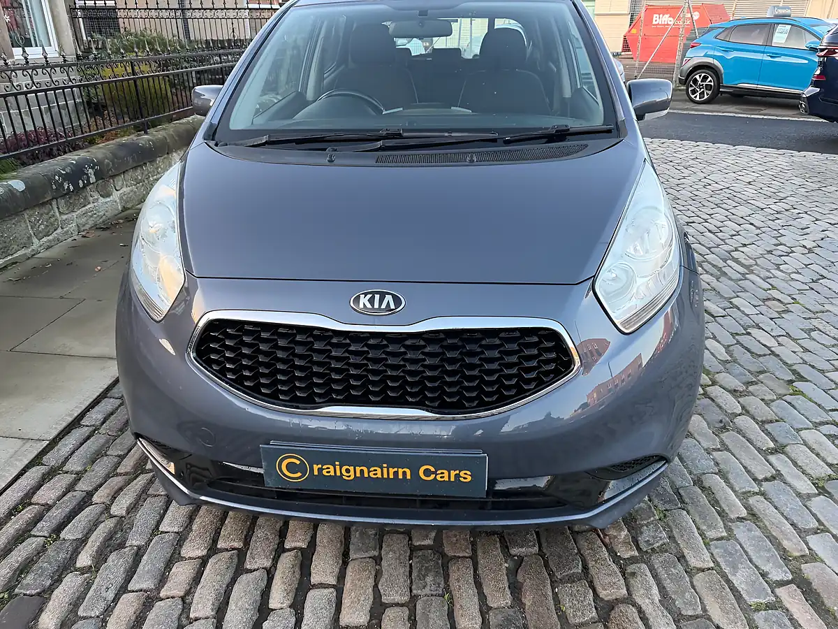 Used 2015 Kia Venga 2 Planet Blue - Interior and Exterior details 14