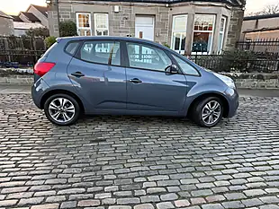 Used 2015 Kia Venga 2 Planet Blue - Interior and Exterior details 5