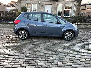 Used 2015 Kia Venga 2 Planet Blue - Interior and Exterior details 8