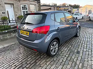 Used 2015 Kia Venga 2 Planet Blue - Interior and Exterior details 9