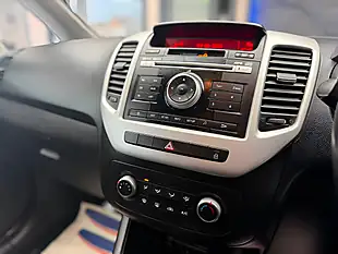 Used 2015 Kia Venga 2 Red - Interior and Exterior details 19