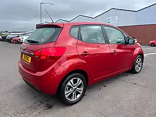 Used 2015 Kia Venga 2 Red - Interior and Exterior details 5