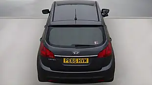 Used 2015 Kia Venga 2 Silver - Interior and Exterior details 8