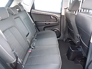 Used 2015 Kia Venga 2 Silver - Interior and Exterior details 11