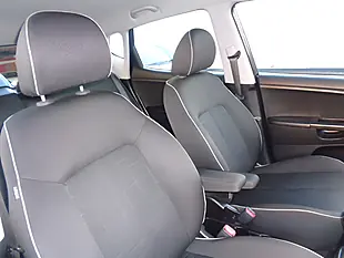 Used 2015 Kia Venga 2 Silver - Interior and Exterior details 9
