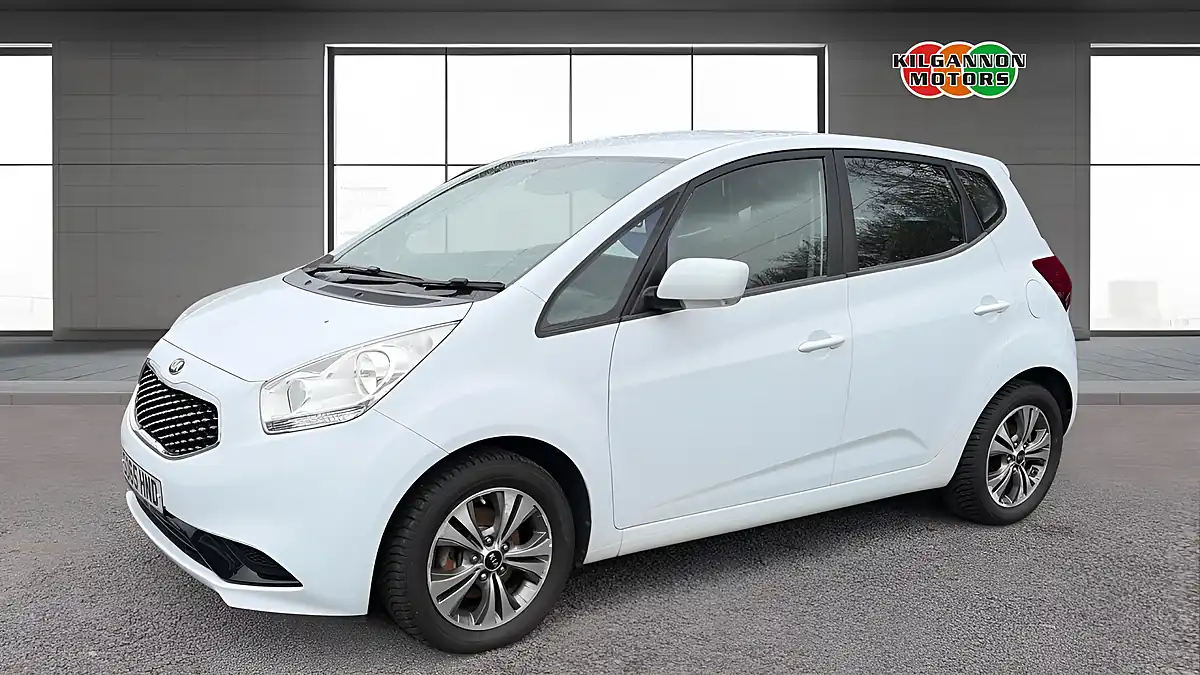 Used 2015 Kia Venga 2 White - Interior and Exterior details 17