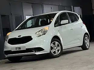 Used 2015 Kia Venga Ecodynamics 1 White - Interior and Exterior details 19