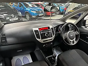 Used 2015 Kia Venga SR7 Black - Interior and Exterior details 15