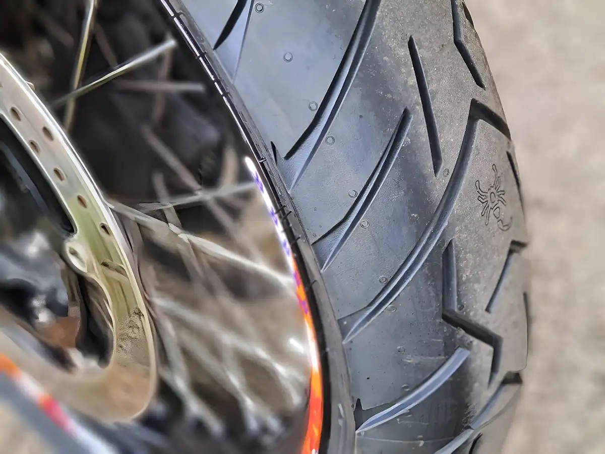 Used 2015 Ktm 1190 Adventure Orange - Interior and Exterior details 11