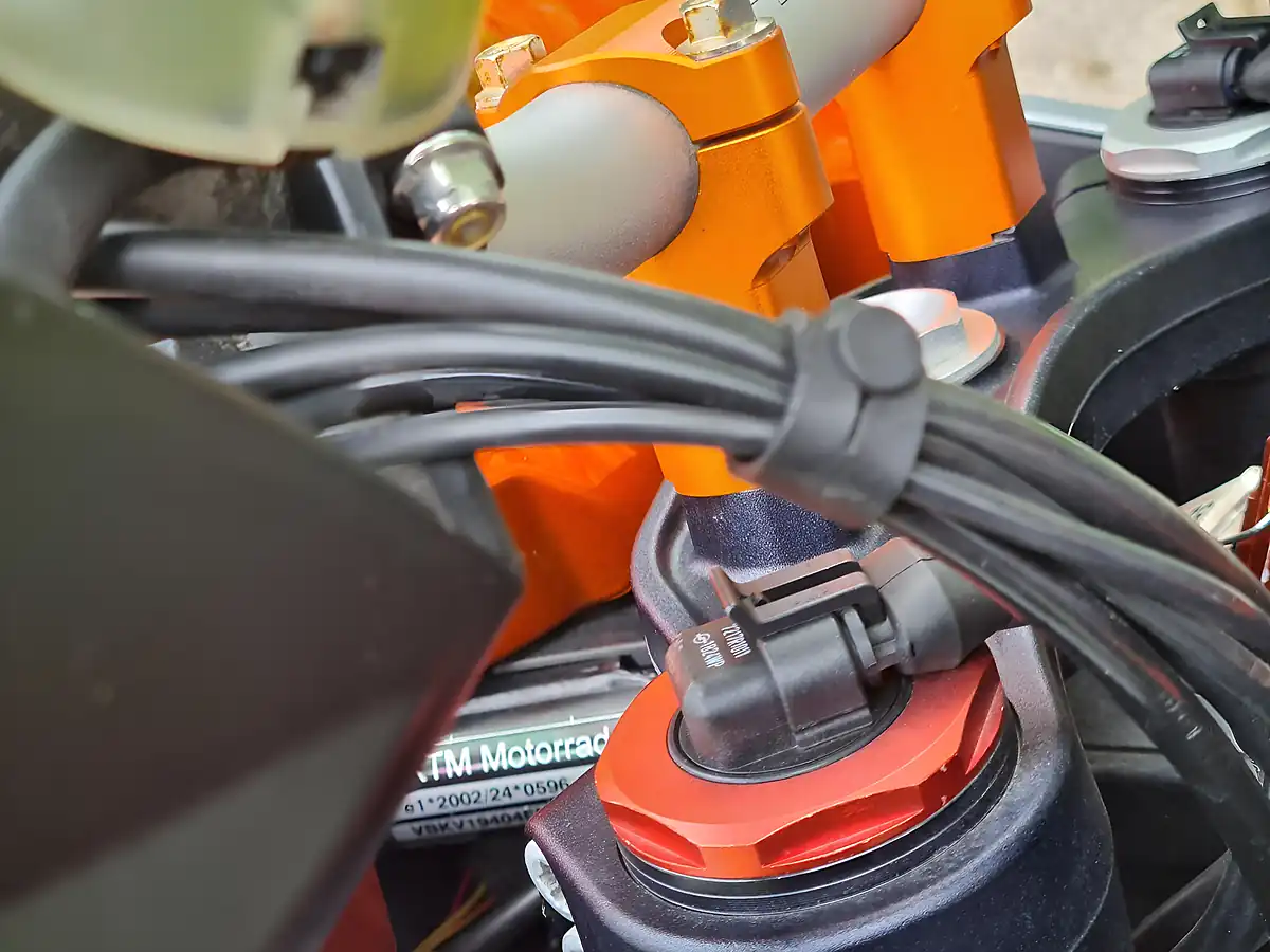 Used 2015 Ktm 1190 Adventure Orange - Interior and Exterior details 14