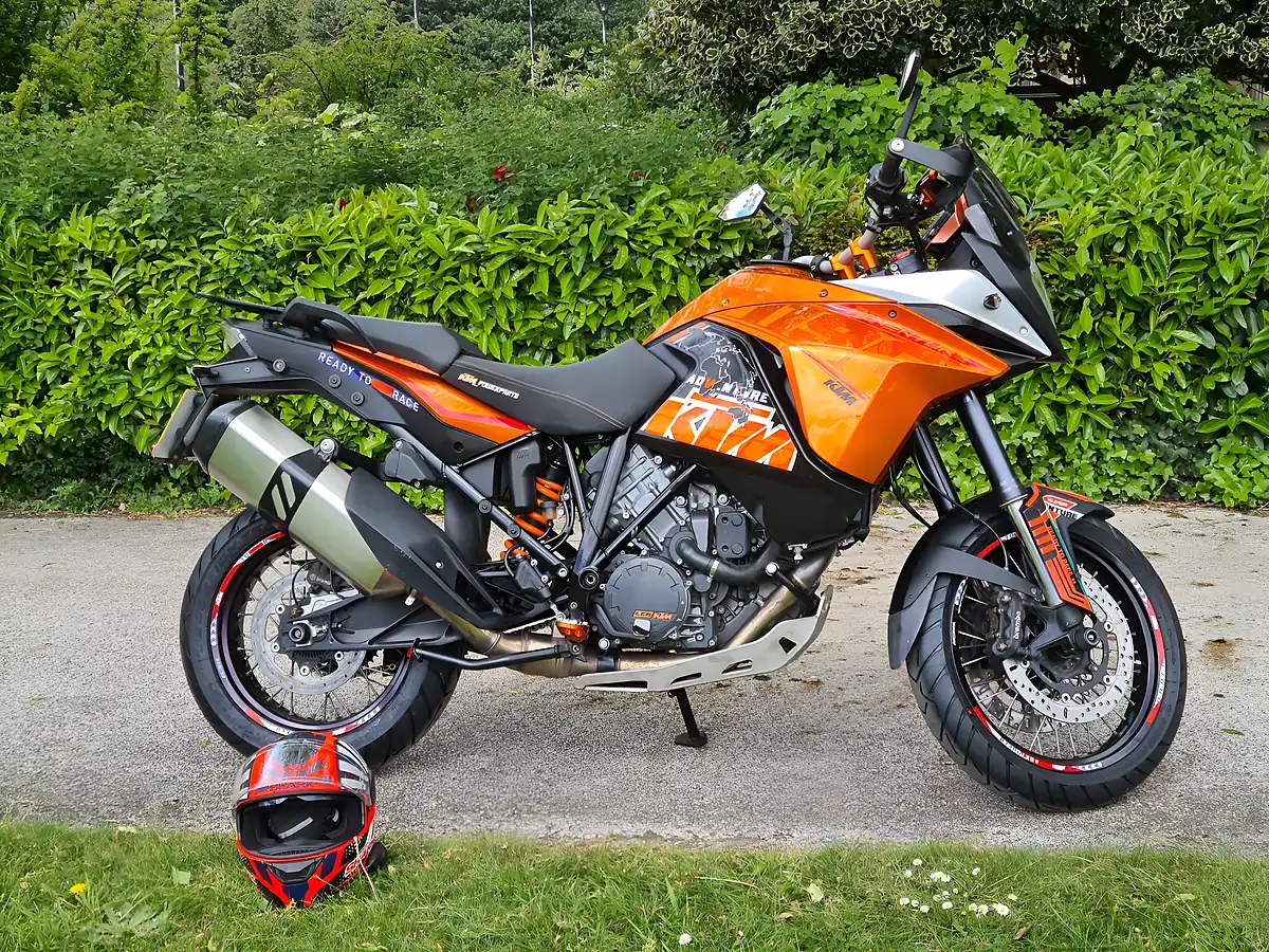 Used 2015 Ktm 1190 Adventure Orange - Interior and Exterior details 4