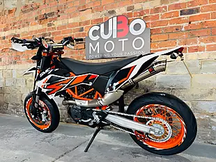 Used 2015 Ktm 690 Smc R Supermoto Orange - Interior and Exterior details 13