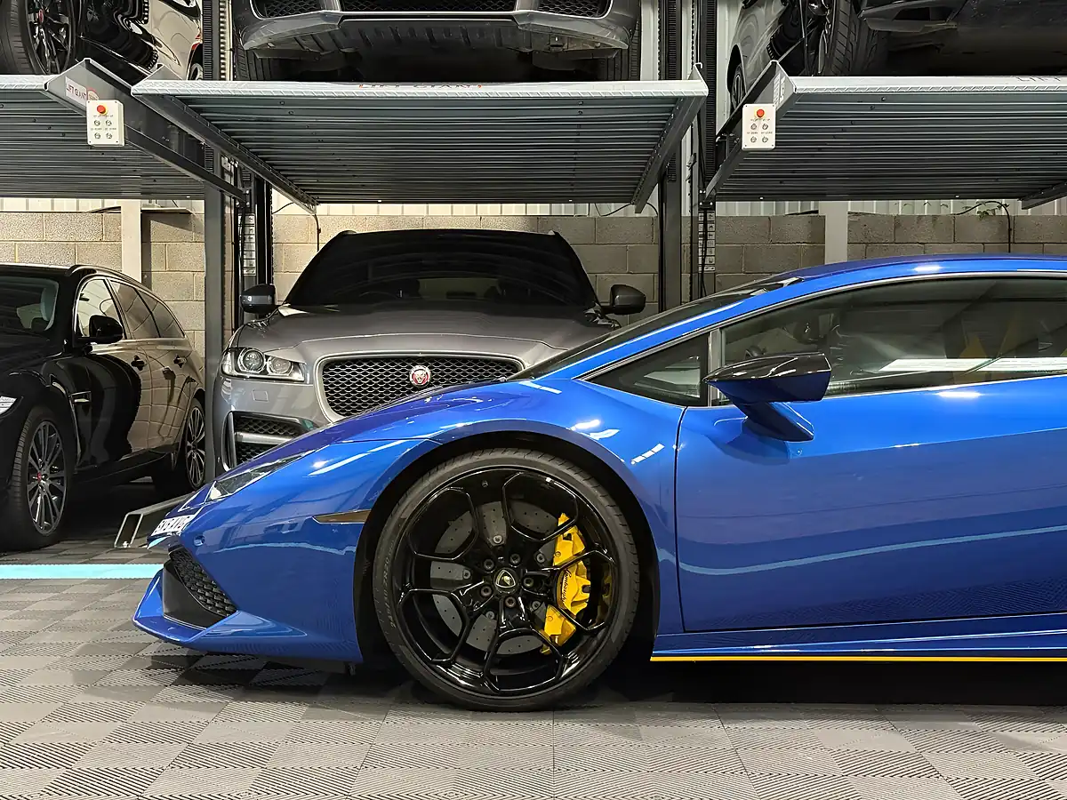 Used 2015 Lamborghini Huracan Ldf Blue - Interior and Exterior details 14