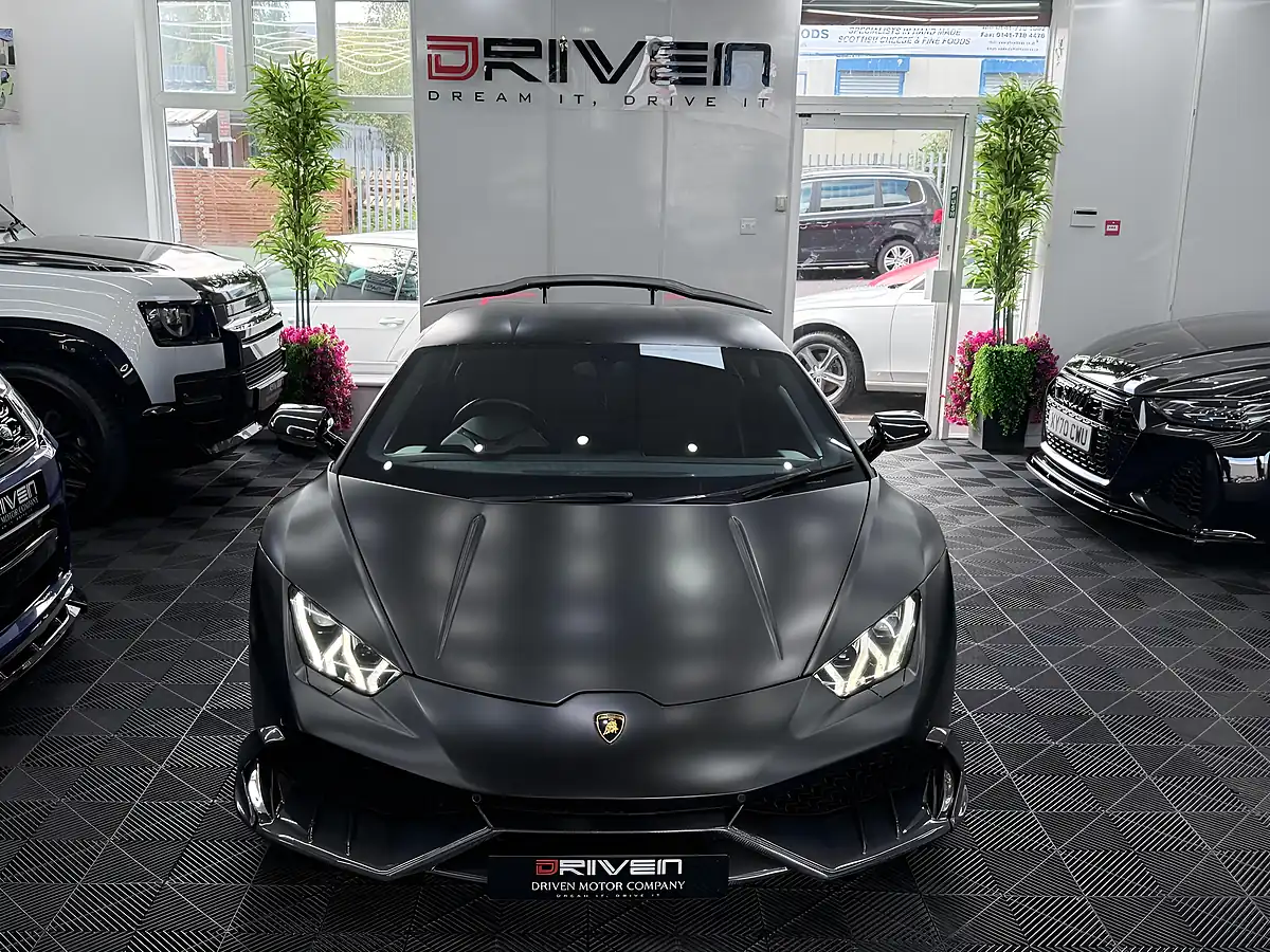 Used 2015 Lamborghini Huracan Lp 610-4 Black - Interior and Exterior details 3