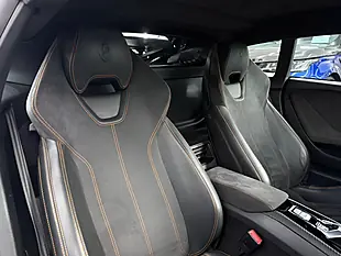 Used 2015 Lamborghini Huracan Lp 610-4 Black - Interior and Exterior details 4