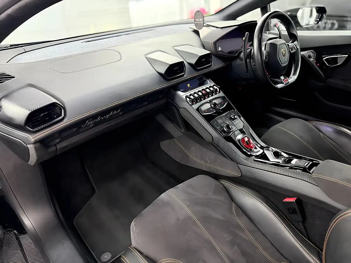 Used 2015 Lamborghini Huracan Lp 610-4 Black - Interior and Exterior details 5