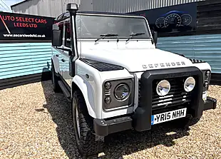 Used 2015 Land Rover Defender 110 Xs Utility Wagon Double Cab Fuji White - Interior and Exterior details 2