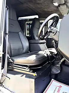 Used 2015 Land Rover Defender 110 Xs Utility Wagon Double Cab Fuji White - Interior and Exterior details 6