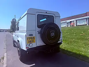 Used 2015 Land Rover Defender 110 Xs Utility Wagon White - Interior and Exterior details 7
