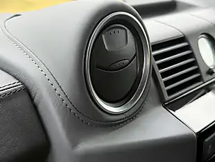 Used 2015 Land Rover Defender 90 Autobiography Station Wagon Santorini Black - Interior and Exterior details 19
