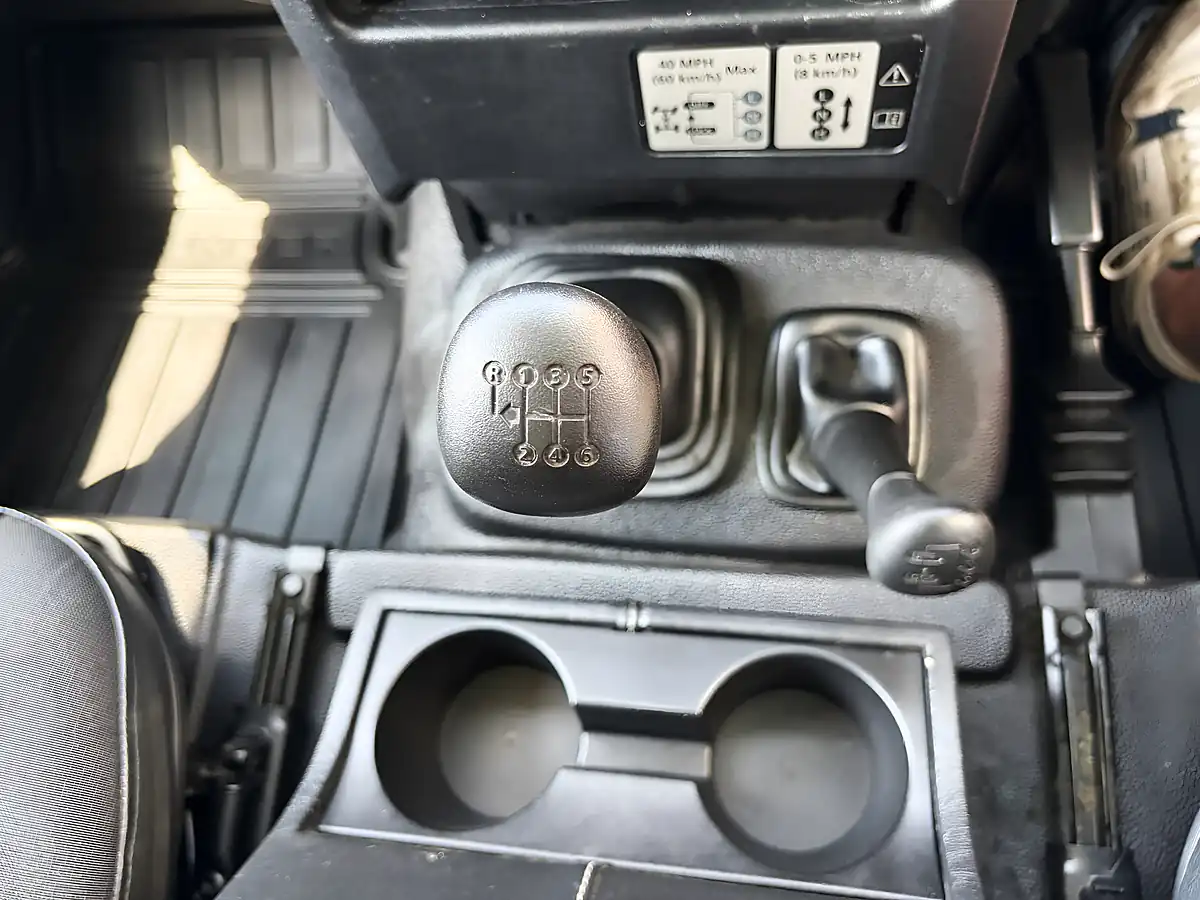 Used 2015 Land Rover Defender 90 Hard Top Santorini Black - Interior and Exterior details 12