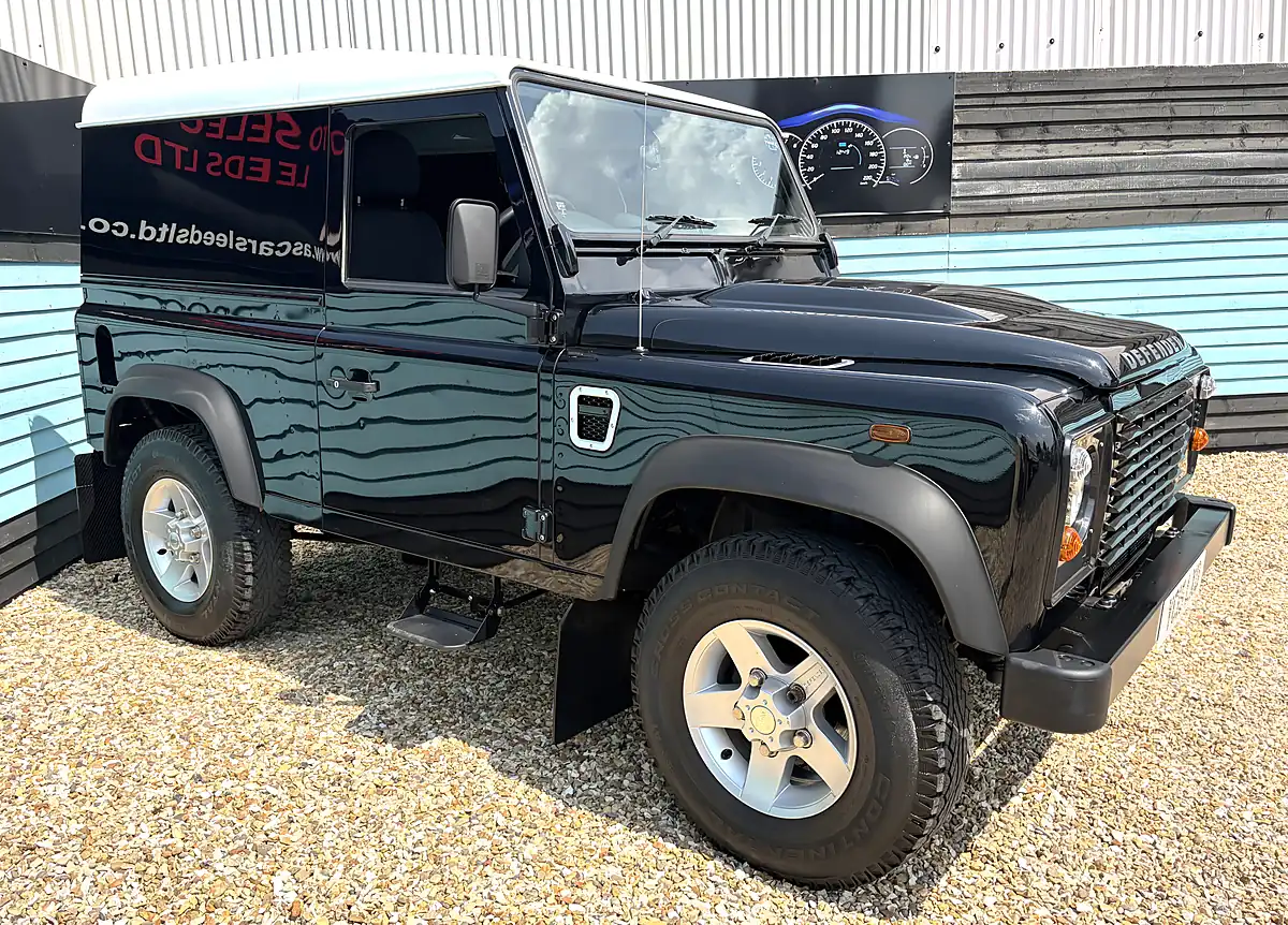 Used 2015 Land Rover Defender 90 Hard Top Santorini Black - Interior and Exterior details 2