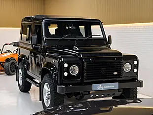 Used 2015 Land Rover Defender 90 Landmark Santorini Black - Interior and Exterior details 14