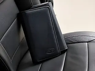 Used 2015 Land Rover Defender 90 Landmark Santorini Black - Interior and Exterior details 20