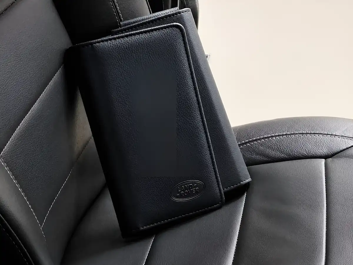 Used 2015 Land Rover Defender 90 Landmark Santorini Black - Interior and Exterior details 20