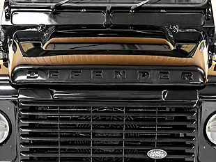 Used 2015 Land Rover Defender 90 Landmark Santorini Black - Interior and Exterior details 8