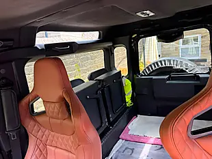 Used 2015 Land Rover Defender 90 Xs Hard Top Santorini Black - Interior and Exterior details 13