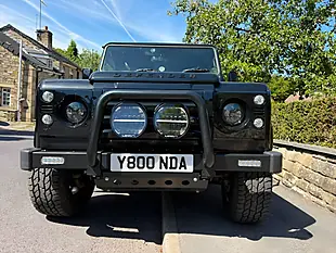 Used 2015 Land Rover Defender 90 Xs Hard Top Santorini Black - Interior and Exterior details 8