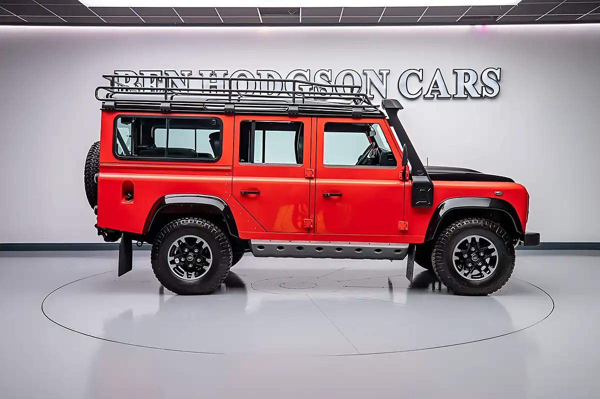 Used 2015 Land Rover Defender Adventure Station Wagon Double Cab Orange - Interior and Exterior details 4