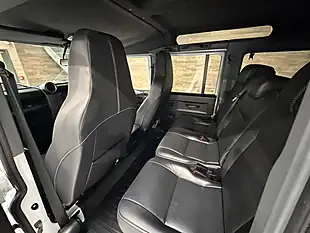 Used 2015 Land Rover Defender Utility Wagon Double Cab White - Interior and Exterior details 11