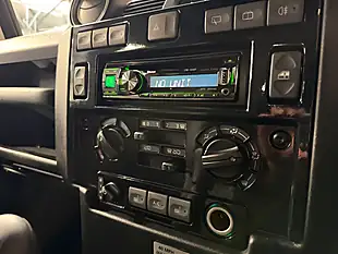 Used 2015 Land Rover Defender Utility Wagon Double Cab White - Interior and Exterior details 16