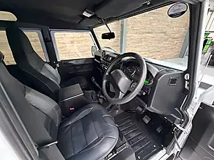 Used 2015 Land Rover Defender Utility Wagon Double Cab White - Interior and Exterior details 7