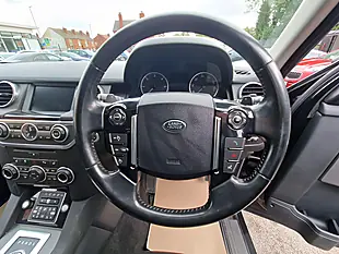 Used 2015 Land Rover Discovery 4 Hse Black - Interior and Exterior details 18