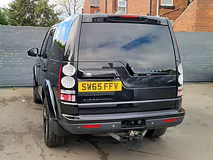 Used 2015 Land Rover Discovery 4 Hse Black - Interior and Exterior details 8