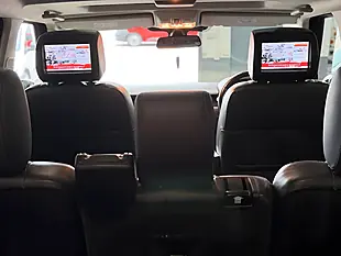 Used 2015 Land Rover Discovery 4 Hse Luxury Black - Interior and Exterior details 14
