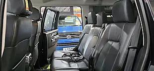 Used 2015 Land Rover Discovery 4 Hse Luxury Black - Interior and Exterior details 17