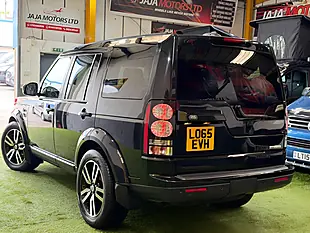 Used 2015 Land Rover Discovery 4 Hse Luxury Black - Interior and Exterior details 5