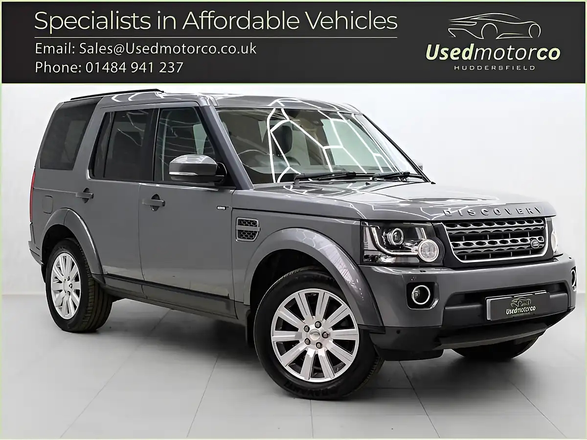Used 2015 Land Rover Discovery 4 Se Tech Grey - Front View