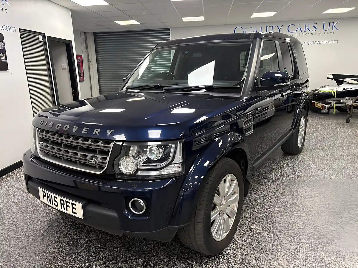 Used 2015 Land Rover Discovery 4 Xs Blue - Interior and Exterior details 5
