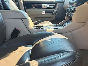 Used 2015 Land Rover Discovery Hse Kaikoura Stone - Interior and Exterior details 17